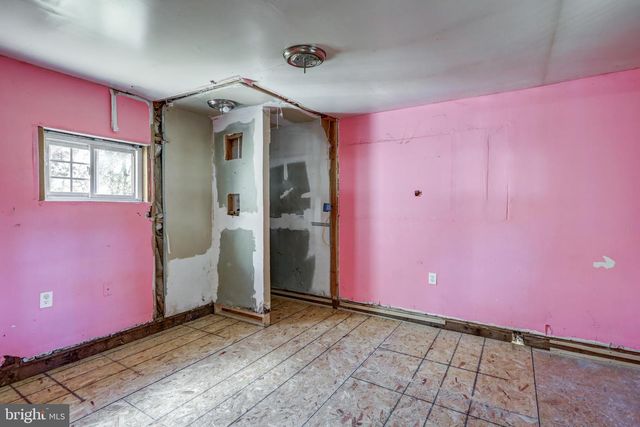 120 WAYNE AVE, Middletown, PA 17057