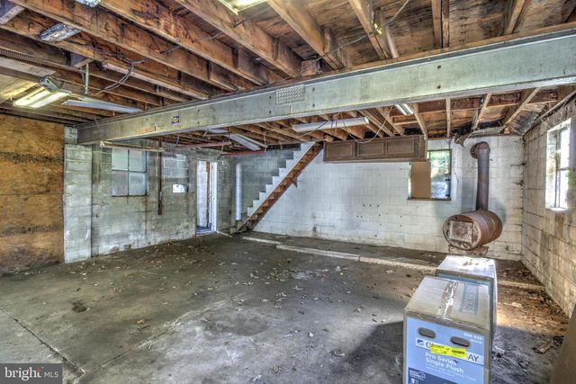 120 WAYNE AVE, Middletown, PA 17057