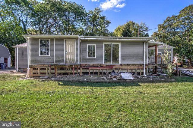 120 WAYNE AVE, Middletown, PA 17057