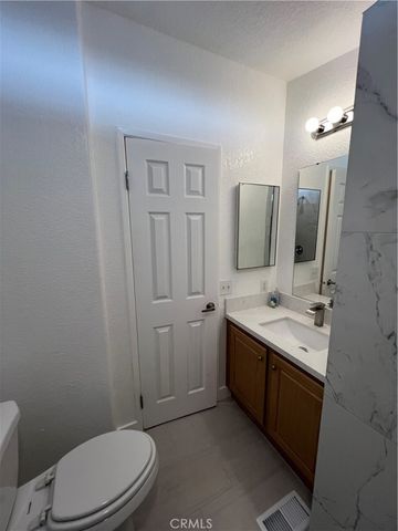 24200 Walnut Street 34, Torrance, CA 90501