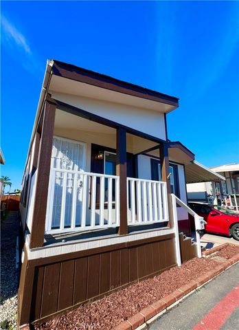 24200 Walnut Street 34, Torrance, CA 90501