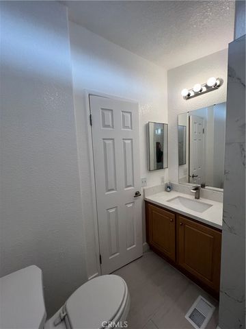 24200 Walnut Street 34, Torrance, CA 90501