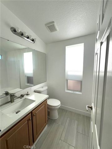 24200 Walnut Street 34, Torrance, CA 90501