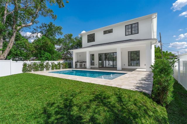 113 W EVANS STREET, Orlando, FL 32804