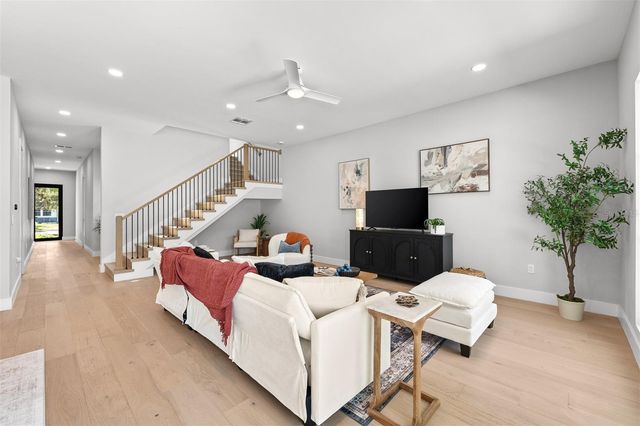 113 W EVANS STREET, Orlando, FL 32804