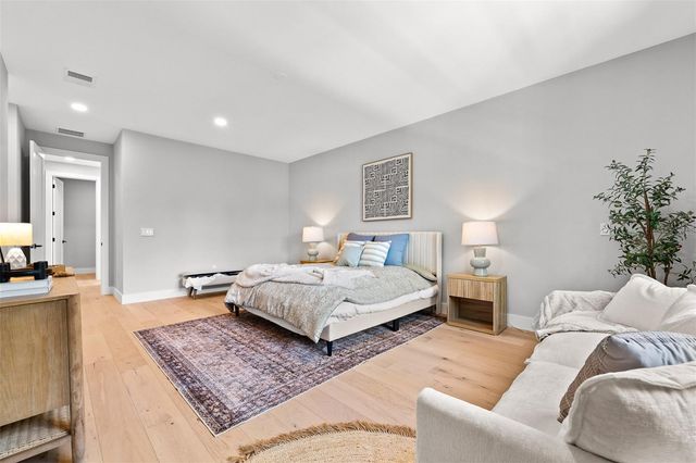 113 W EVANS STREET, Orlando, FL 32804