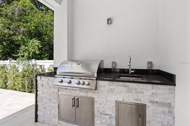 113 W EVANS STREET, Orlando, FL 32804
