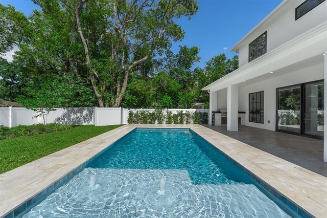 113 W EVANS STREET, Orlando, FL 32804
