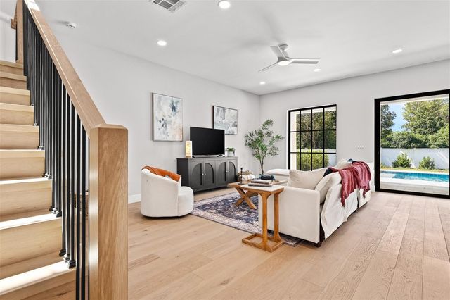 113 W EVANS STREET, Orlando, FL 32804