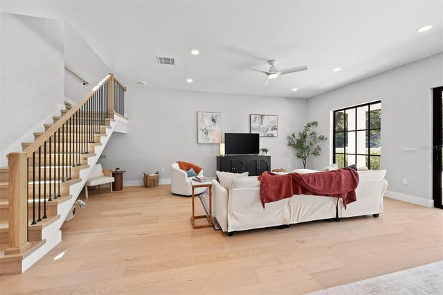 113 W EVANS STREET, Orlando, FL 32804