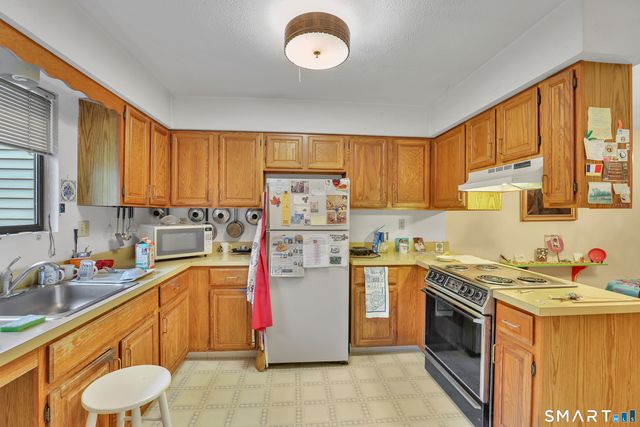 290 Treadwell Street 1402, Hamden, CT 06517