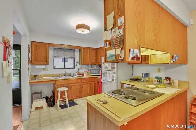 290 Treadwell Street 1402, Hamden, CT 06517