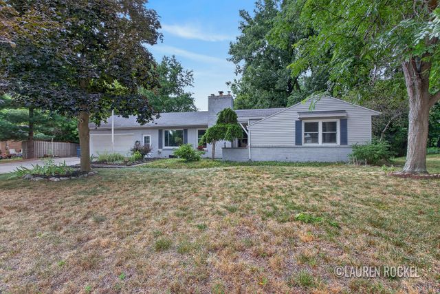 3121 Baker Park Drive SE, Grand Rapids, MI 49508