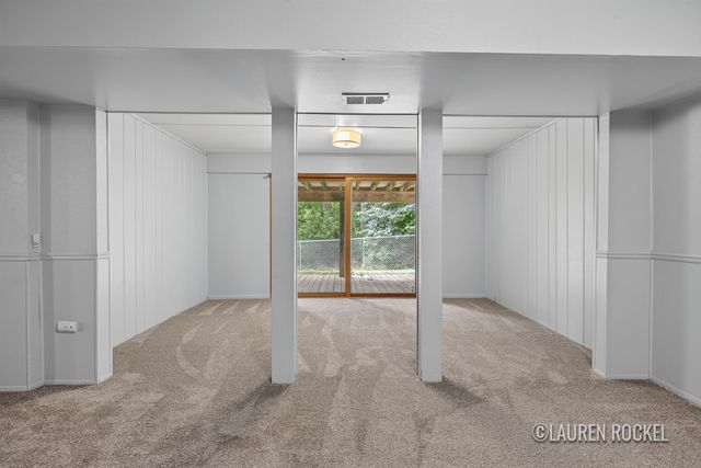 3121 Baker Park Drive SE, Grand Rapids, MI 49508