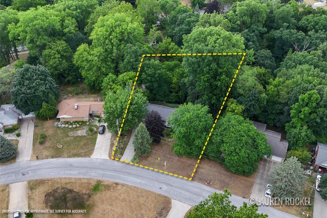 3121 Baker Park Drive SE, Grand Rapids, MI 49508