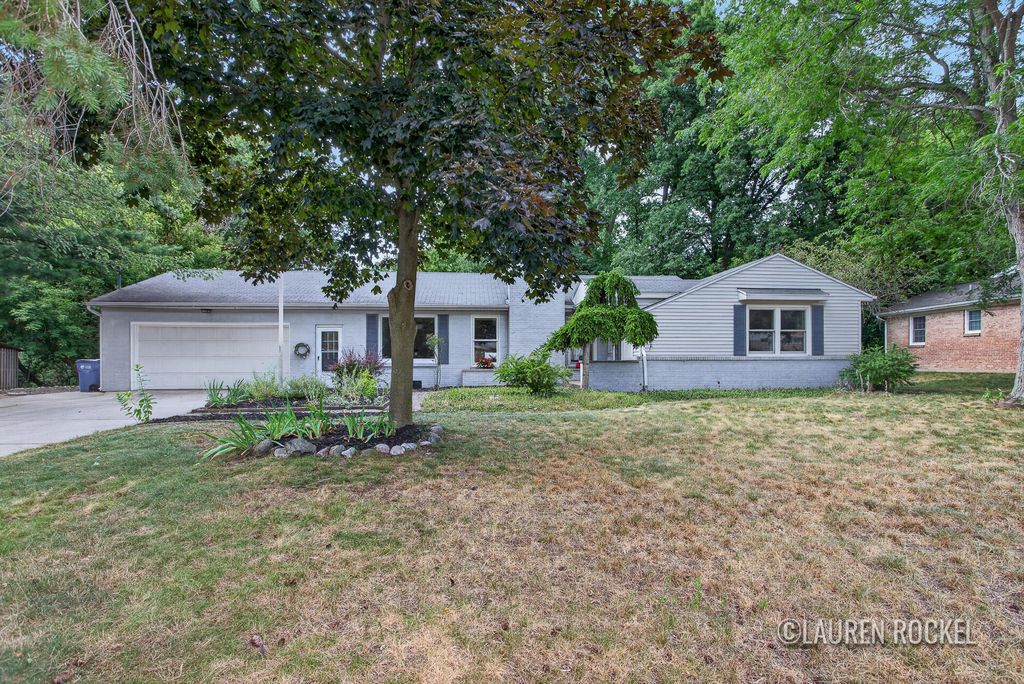 3121 Baker Park Drive SE, Grand Rapids, MI 49508