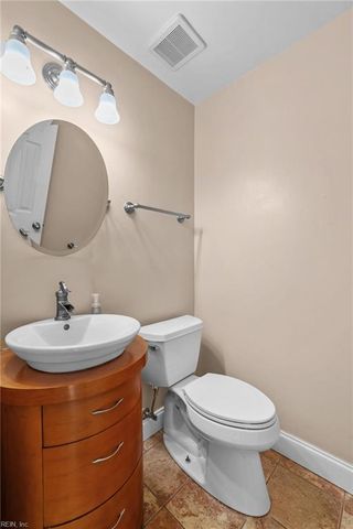 137 Kings WAY, Moyock, NC 27958