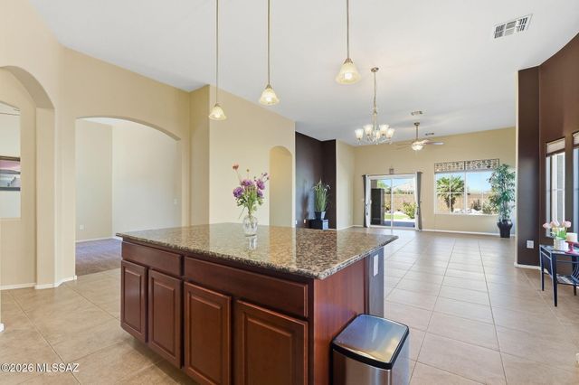 8810 W Irongate Road, Marana, AZ 85653
