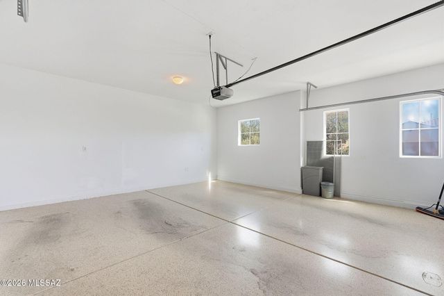 8810 W Irongate Road, Marana, AZ 85653
