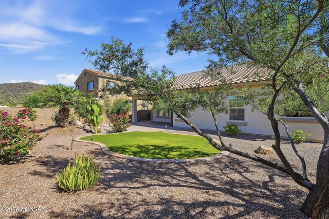 8810 W Irongate Road, Marana, AZ 85653