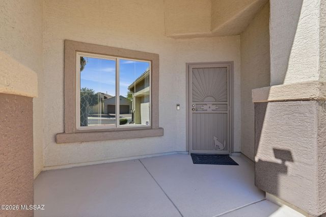 8810 W Irongate Road, Marana, AZ 85653