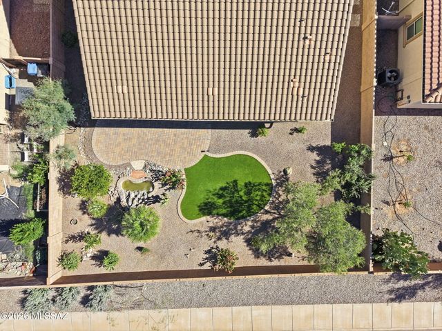 8810 W Irongate Road, Marana, AZ 85653