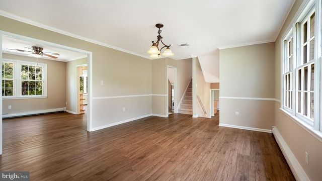 45 SQUIRREL RD, Doylestown, PA 18901