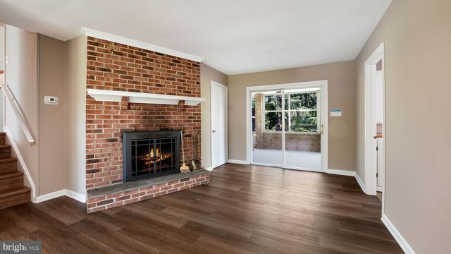 45 SQUIRREL RD, Doylestown, PA 18901