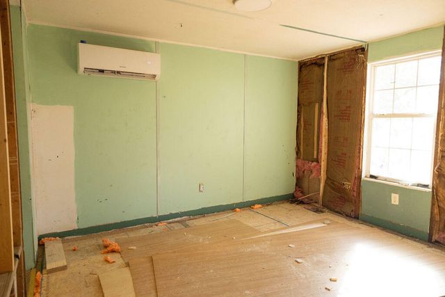 825 Glen Street, Walterboro, SC 29488