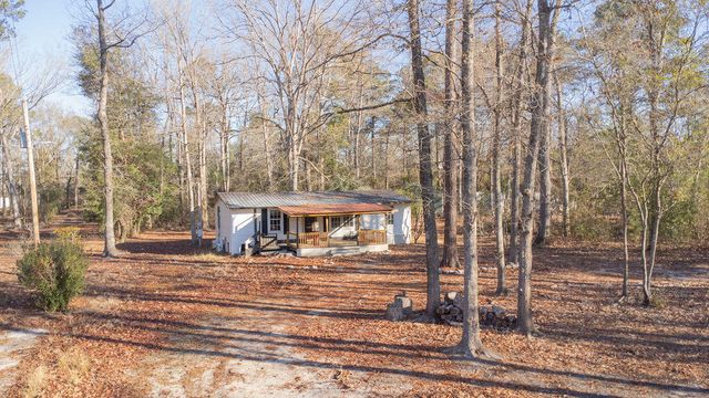 825 Glen Street, Walterboro, SC 29488