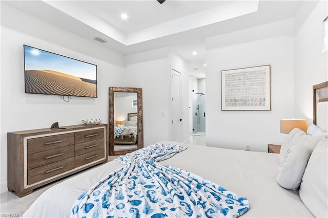 1012 SW 36th ST, Cape Coral, FL 33914