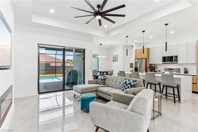 1012 SW 36th ST, Cape Coral, FL 33914