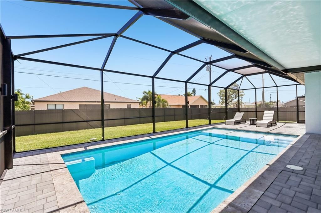 Image 32 of property listing at 1012 SW 36th ST, Cape Coral, FL 33914
