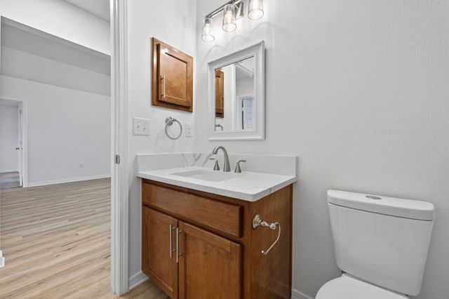 1608 Sutton Place, Fort Walton Beach, FL 32547