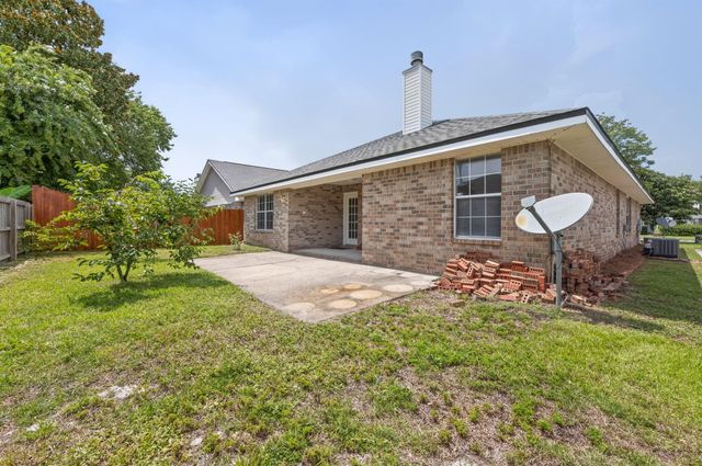 1608 Sutton Place, Fort Walton Beach, FL 32547