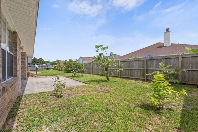 1608 Sutton Place, Fort Walton Beach, FL 32547