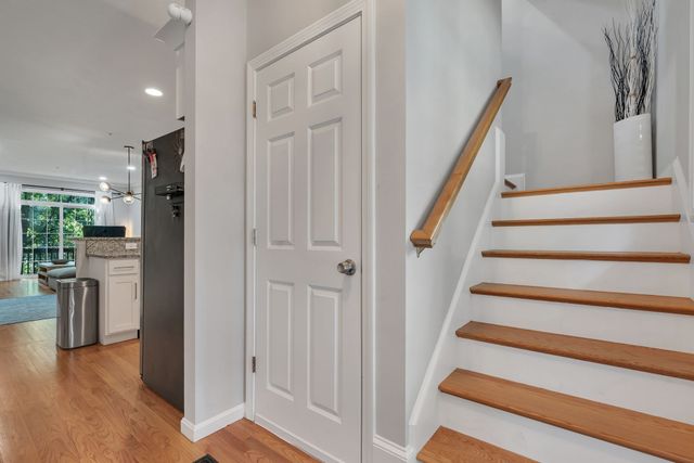 30 Water St 6, Attleboro, MA 02703