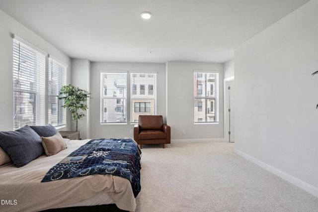 1234 Coach Station Alley 101, Raleigh, NC 27601