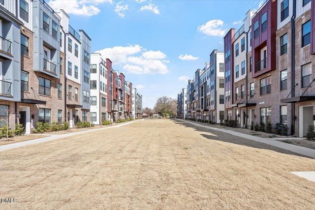 1234 Coach Station Alley 101, Raleigh, NC 27601