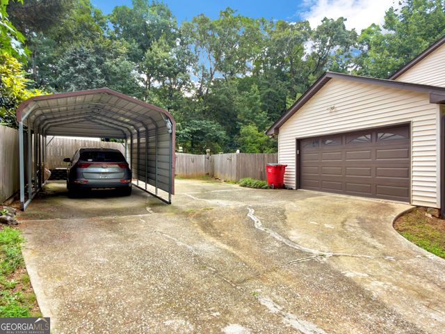 1985 Lullwater Circle, Jonesboro, GA 30236