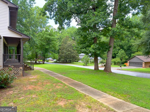 1985 Lullwater Circle, Jonesboro, GA 30236