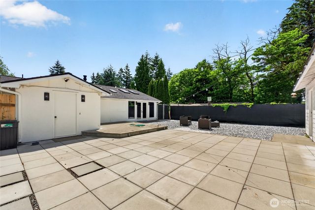 1420 S 359th Street, Federal Way, WA 98003