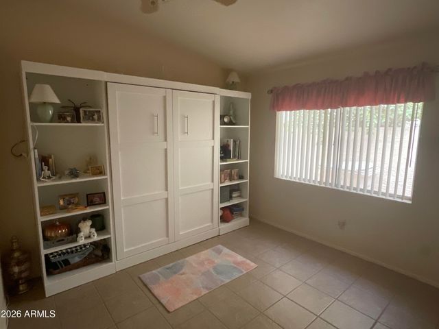 7640 W TONTO Drive, Glendale, AZ 85308
