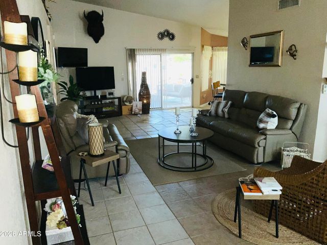 7640 W TONTO Drive, Glendale, AZ 85308