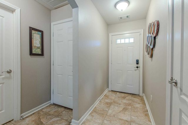 12 Pinedale Cir, Mabelvale, AR 72103