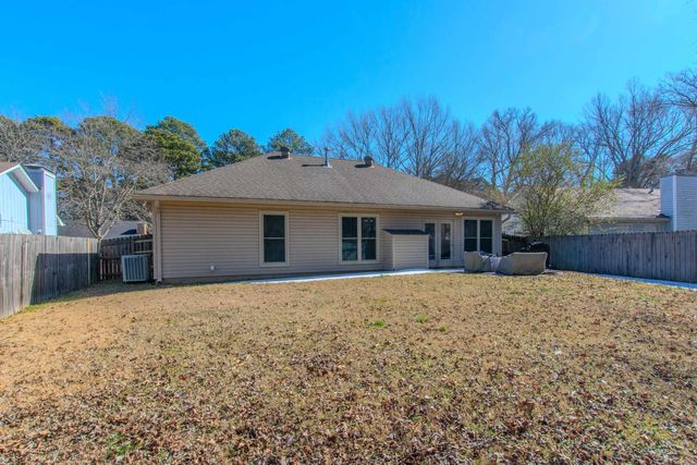 12 Pinedale Cir, Mabelvale, AR 72103