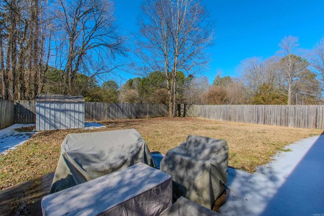 12 Pinedale Cir, Mabelvale, AR 72103