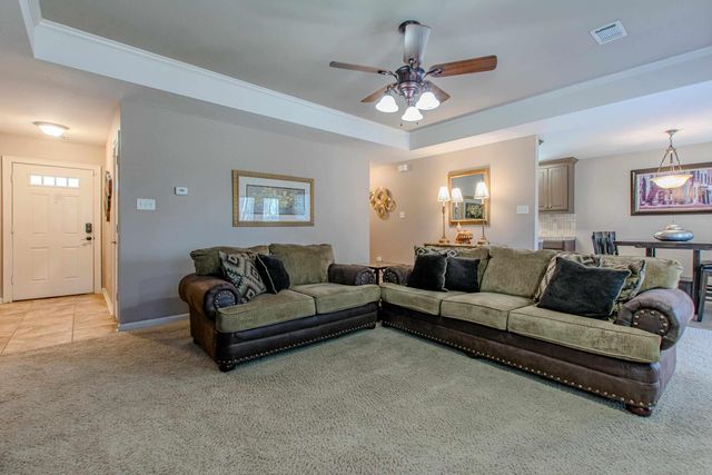 12 Pinedale Cir, Mabelvale, AR 72103