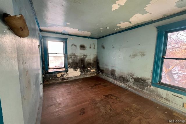 225 Farrand Park, Highland Park, MI 48203