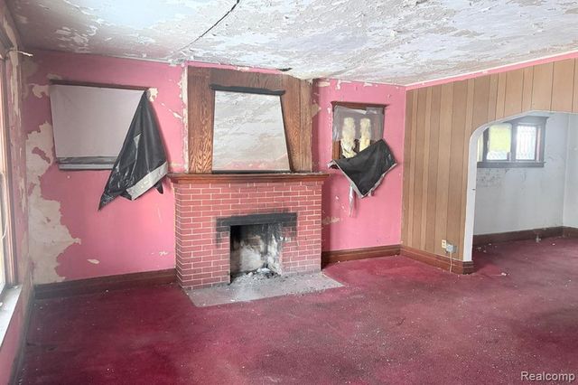 225 Farrand Park, Highland Park, MI 48203